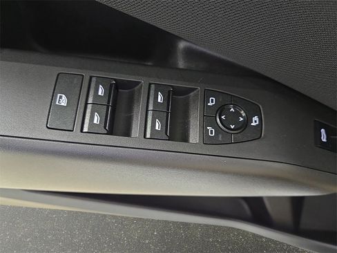 Used 2025 BMW X3 xDrive30i w/ Convenience Package image 29