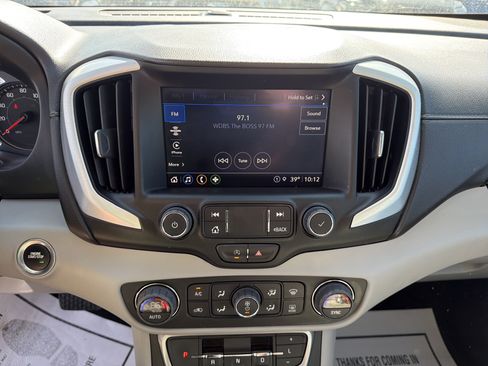 Used 2023 GMC Terrain SLT AWD/4WD image 21