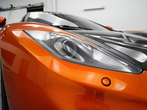 Used 2012 McLaren MP4-12C Coupe RWD image 16