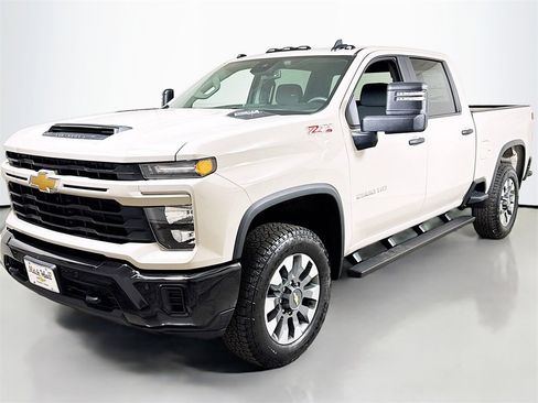 New 2026 Chevrolet Silverado 2500 Custom w/ Custom Value Package image 1