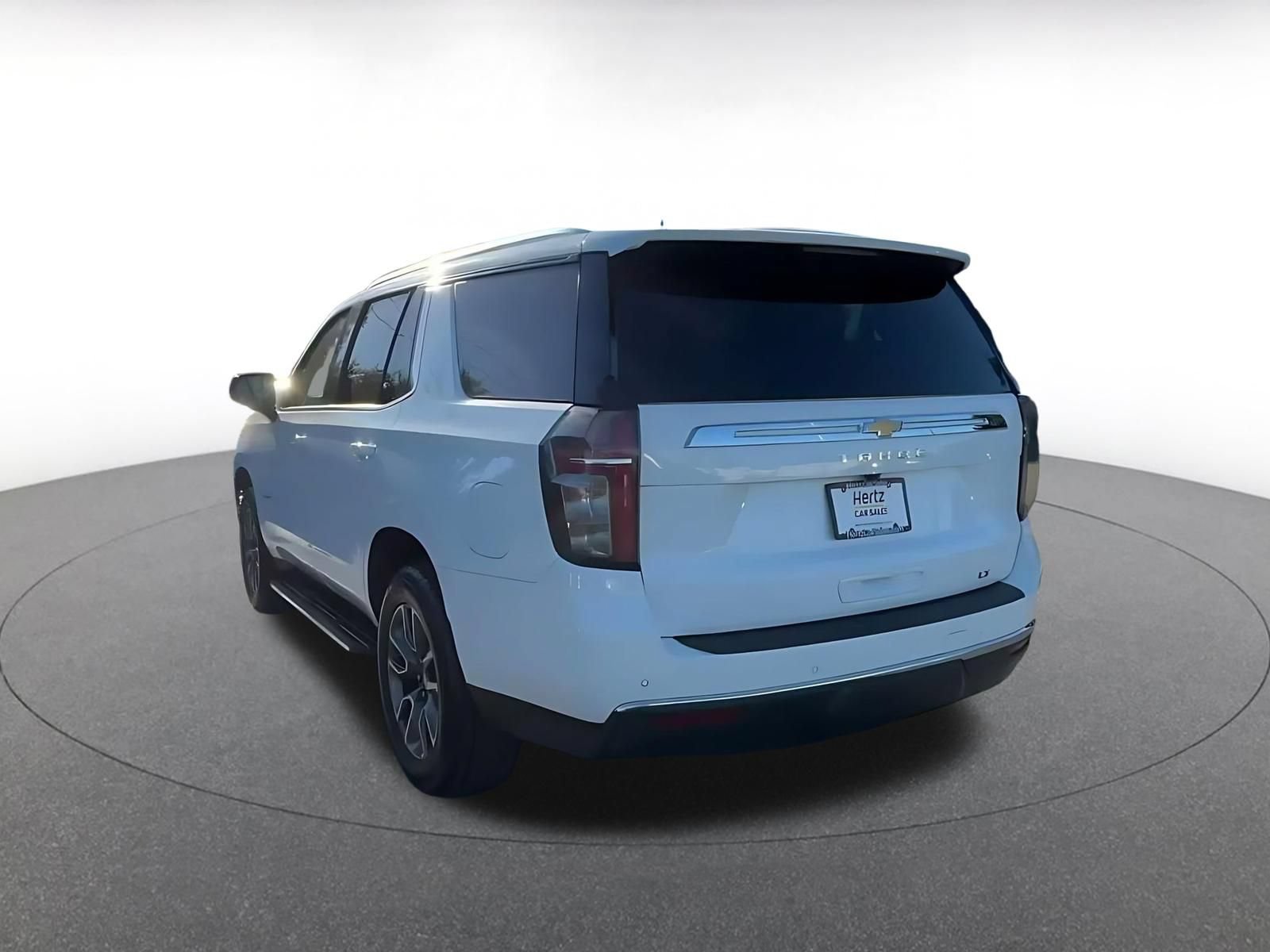 Used 2024 Chevrolet Tahoe LT w/ Luxury Package RWD image 10