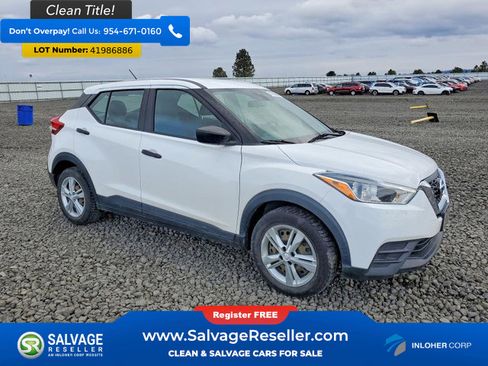 Used 2020 Nissan Kicks S image 5