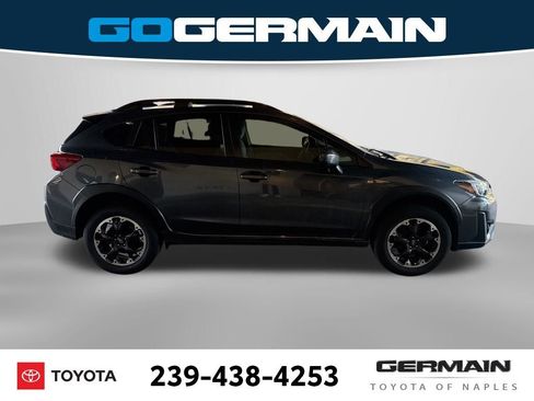 Used 2023 Subaru Crosstrek 2.0i Premium image 11