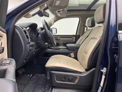 Used 2019 RAM 1500 Limited AWD/4WD image 11