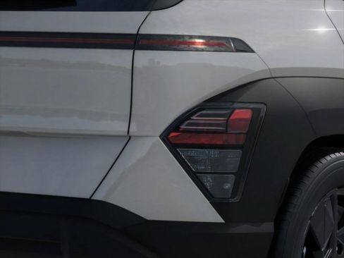 New 2027 Hyundai Kona SEL Sport FWD image 10