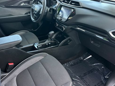 Used 2023 Chevrolet TrailBlazer LT w/ Convenience Package FWD image 19