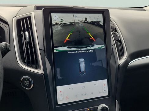 Certified 2022 Ford Edge SEL w/ Convenience Package image 19