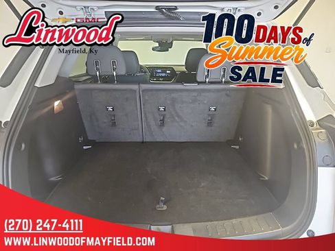 Used 2025 Chevrolet TrailBlazer LT AWD/4WD image 14