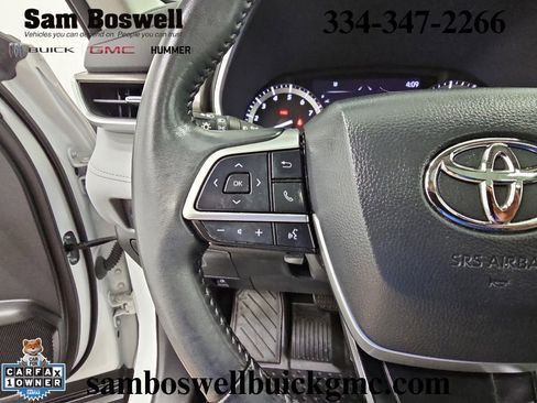 Used 2022 Toyota Highlander XLE FWD image 23