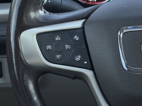 Used 2019 GMC Acadia Denali image 14