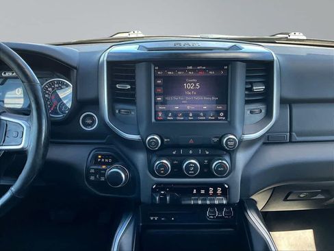 Used 2019 RAM 1500 Big Horn AWD/4WD image 12