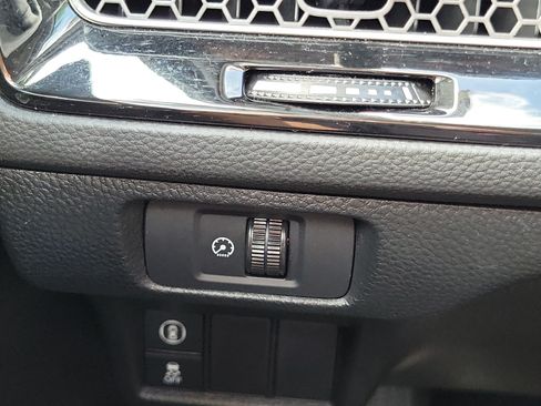 Certified 2024 Honda Civic LX image 30
