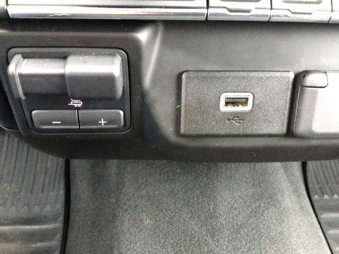 Used 2019 Chevrolet Silverado 1500 Custom w/ Custom Value Package AWD/4WD image 30