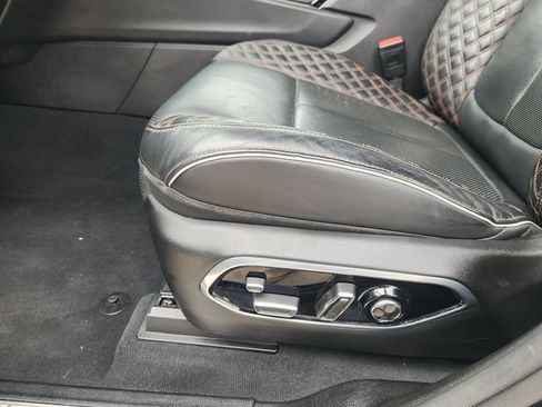 Used 2023 Jeep Grand Cherokee Summit AWD/4WD image 17