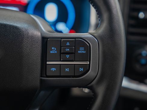 Certified 2023 Ford F150 Lariat w/ Equipment Group 502A High image 36