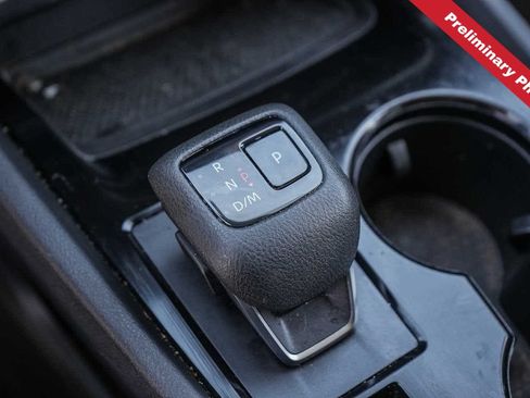Used 2023 Nissan Rogue SV w/ SV Premium B Package FWD image 16