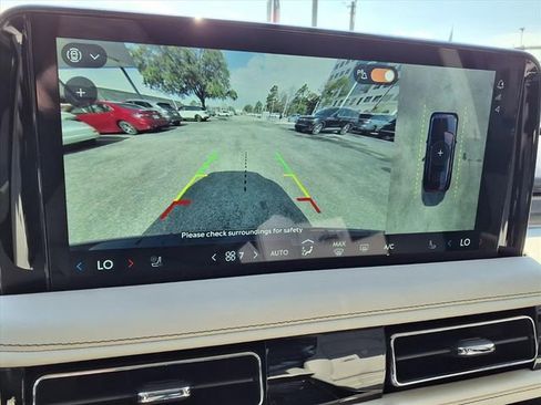 New 2026 Lincoln Aviator 2WD image 14