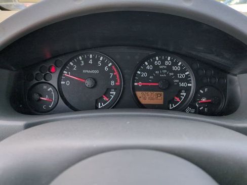Used 2016 Nissan Frontier SV w/ SV Value Truck Package RWD image 31