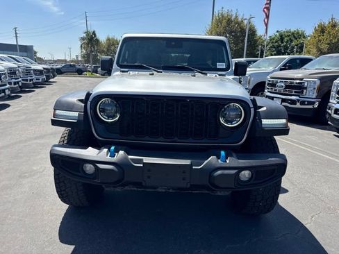 Used 2024 Jeep Wrangler Unlimited AWD/4WD image 5