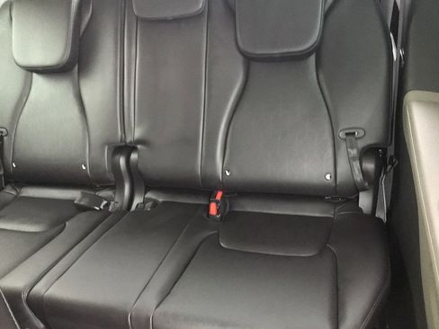 New 2026 Kia Carnival EX image 15