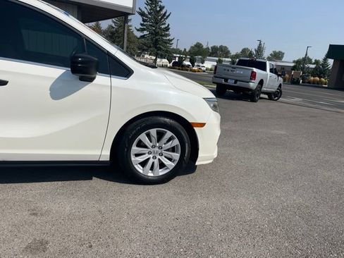 Used 2019 Honda Odyssey LX image 14