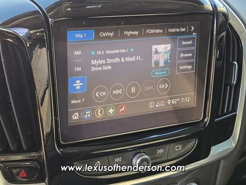 Used 2020 Chevrolet Traverse LT FWD image 26
