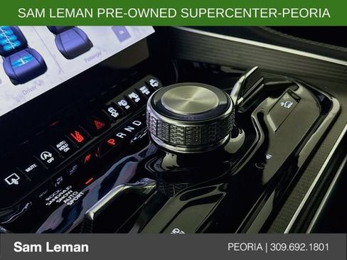 Used 2026 Jeep Grand Wagoneer Summit w/ Rear Seat Video Group I AWD/4WD image 17