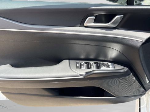 New 2026 Kia K5 LXS FWD image 15