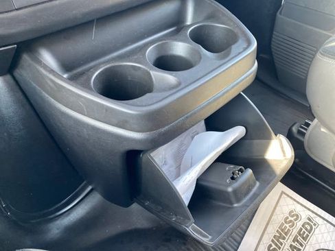 Used 2024 Chevrolet Express 2500 image 25