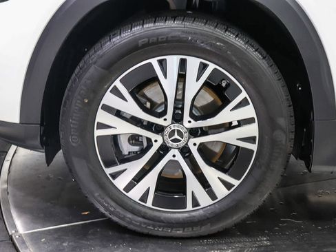 Certified 2026 Mercedes-Benz GLB 250 image 9