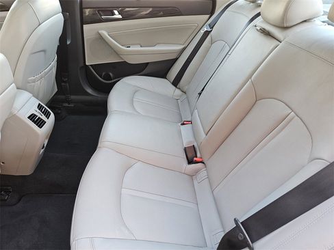 Used 2017 Hyundai Sonata Limited w/ Ultimate Package 02 image 29