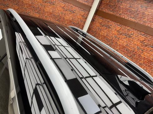 Used 2022 GMC Terrain SLT w/ Tech Package image 25