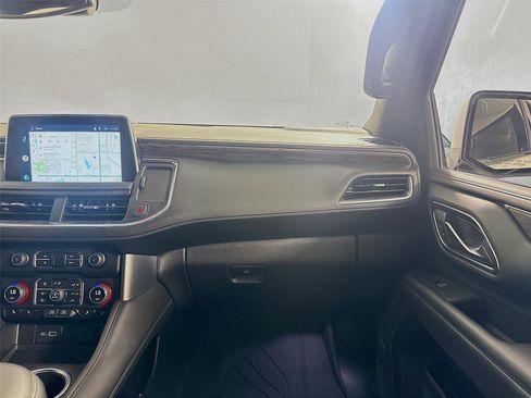 Used 2022 Chevrolet Tahoe LT w/ Luxury Package image 21