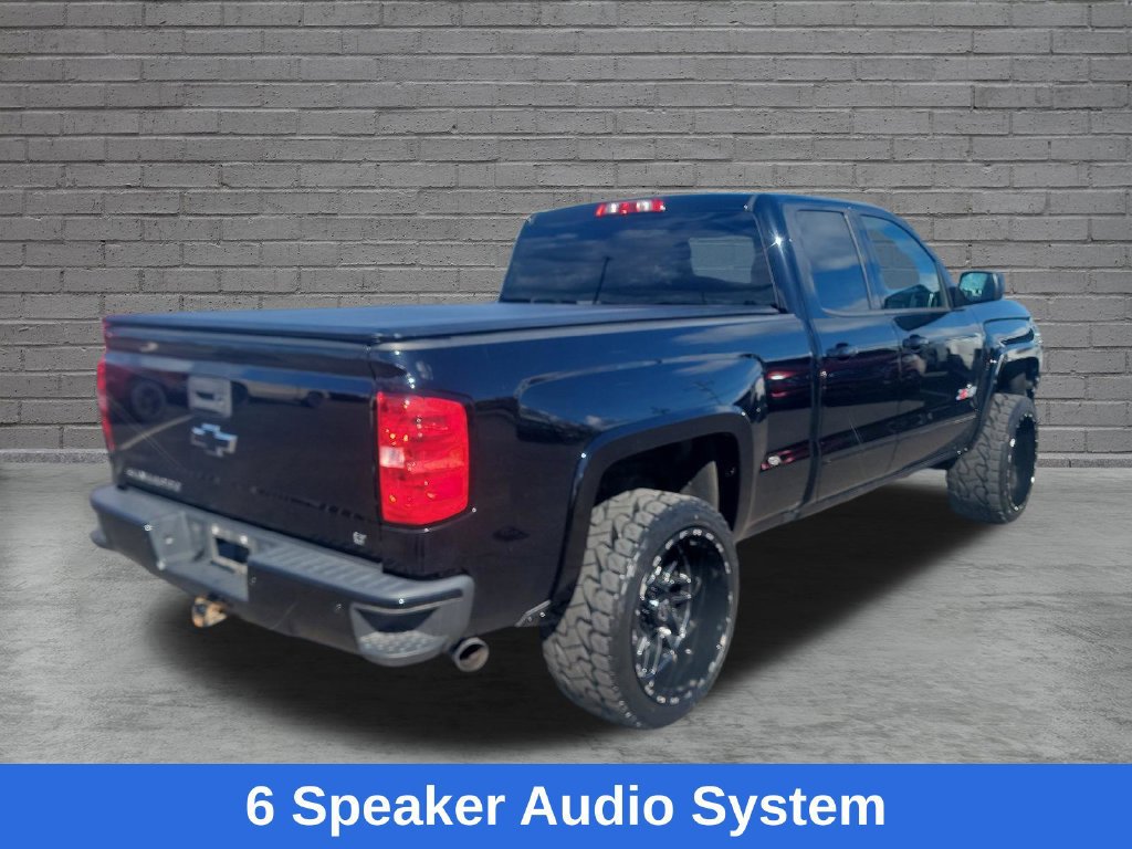 Used 2017 Chevrolet Silverado 1500 LT w/ Midnight Edition AWD/4WD image 9