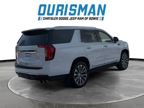 Used 2021 GMC Yukon Denali w/ Denali Premium Package image 6