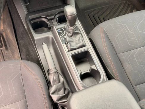 Used 2019 Toyota Tacoma TRD Sport image 15