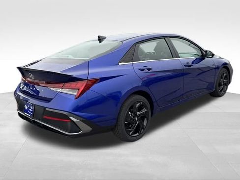 New 2026 Hyundai Elantra SEL Sport Premium FWD image 5