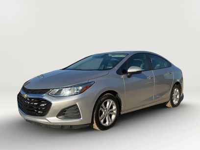 Used 2019 Chevrolet Cruze LS w/ LS Convenience Package