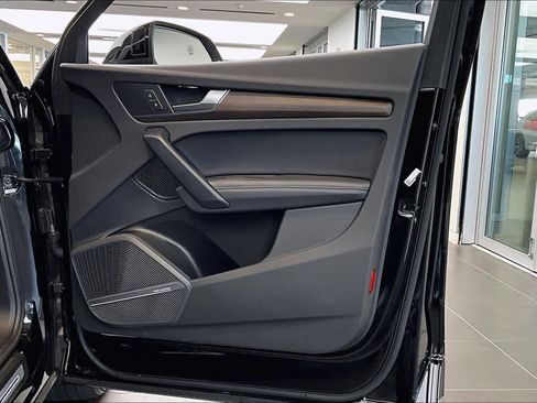 Used 2023 Audi Q5 2.0T Premium Plus w/ Premium Plus Package image 23