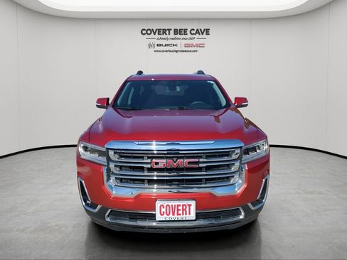 Certified 2023 GMC Acadia SLT image 2