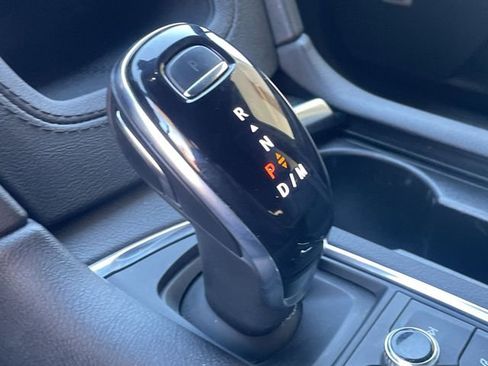 Used 2024 Cadillac XT6 Luxury FWD image 15