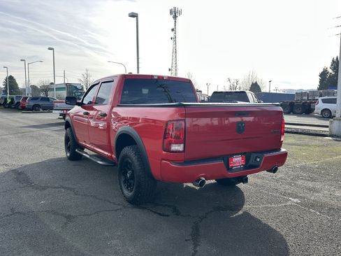 Used 2015 RAM 1500 Express image 3