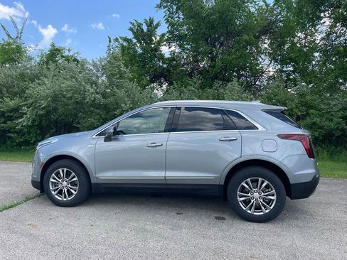 Used 2023 Cadillac XT5 Premium Luxury w/ LPO, Floor Liner Package AWD/4WD image 6