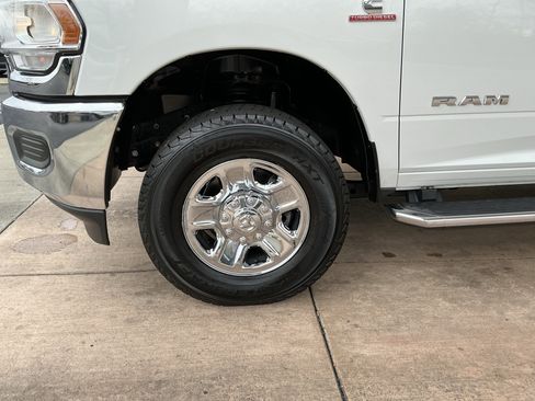 Used 2022 RAM 2500 Big Horn image 25