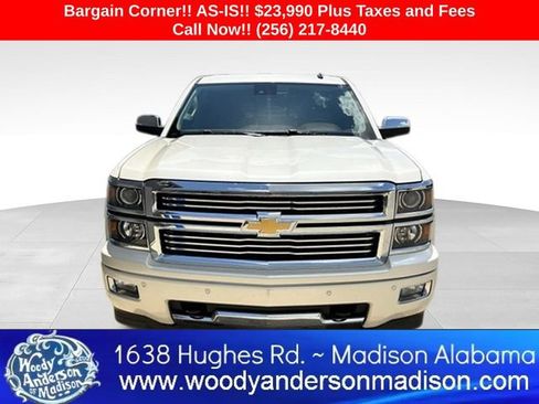 Used 2014 Chevrolet Silverado 1500 High Country w/ High Country Premium Package AWD/4WD image 3