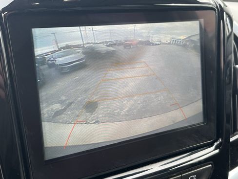 Used 2018 Chevrolet Traverse LT w/ LPO, Floor Liner Package image 16