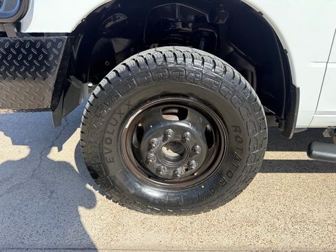 Used 2022 RAM 3500 Tradesman AWD/4WD image 14