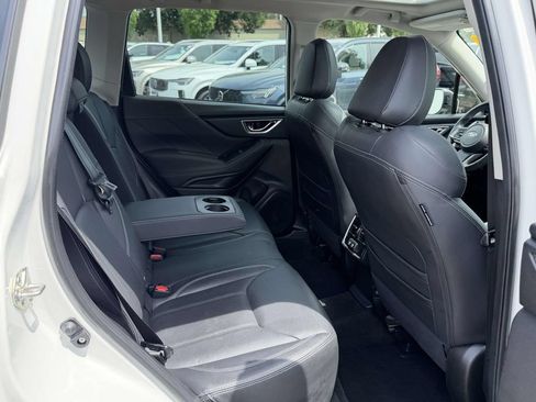 Used 2021 Subaru Forester Limited AWD/4WD image 13