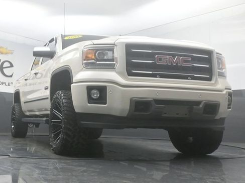 Used 2014 GMC Sierra 1500 SLT w/ All-Terrain Package AWD/4WD image 3
