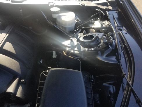 Used 2020 Ford Mustang Premium RWD image 22